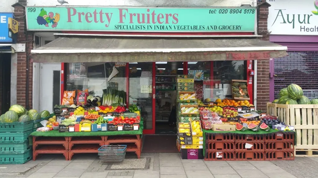 Pretty Fruiters