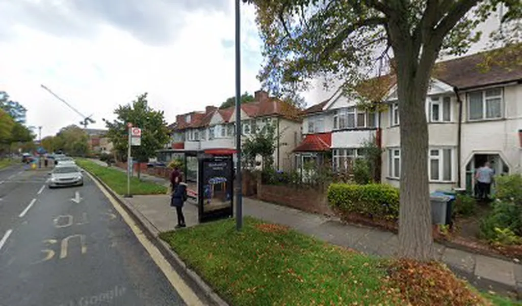 Princes Avenue (Stop X)