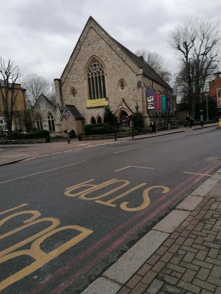 Putney Arts Theatre (Stop J)