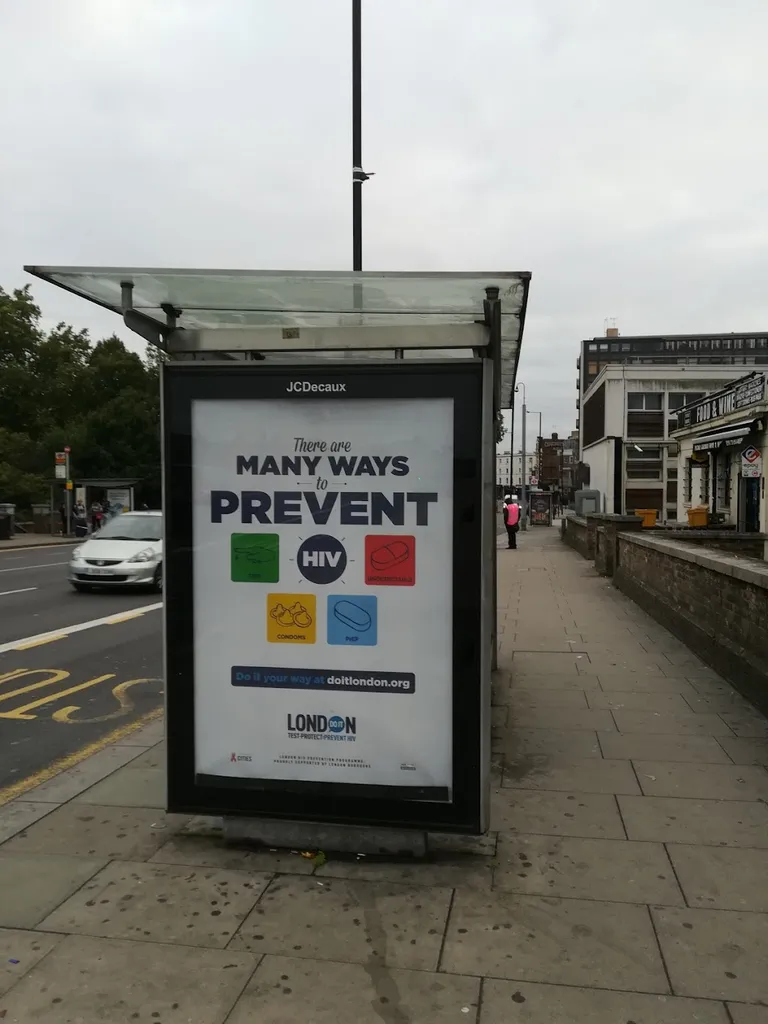 Putney Bridge Station Gonville Street (Stop FE)