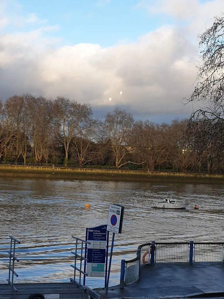 Putney Embankment