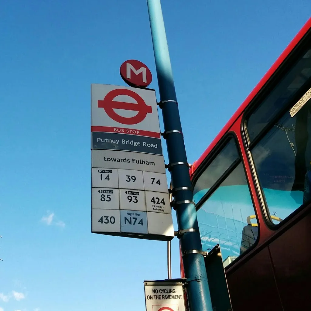 Putney Exchange (Stop M)