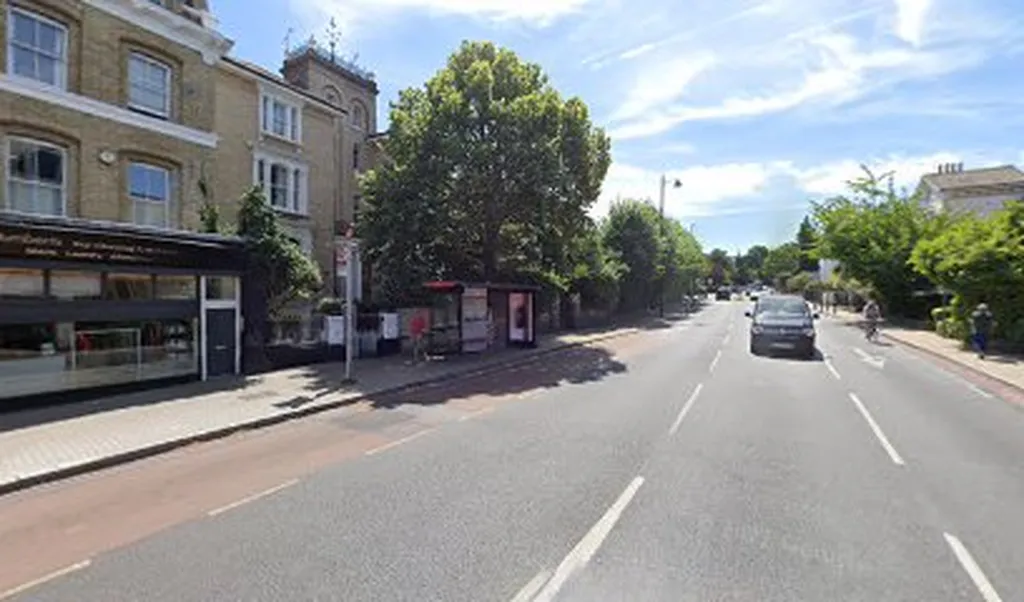 Putney Station (Stop H)