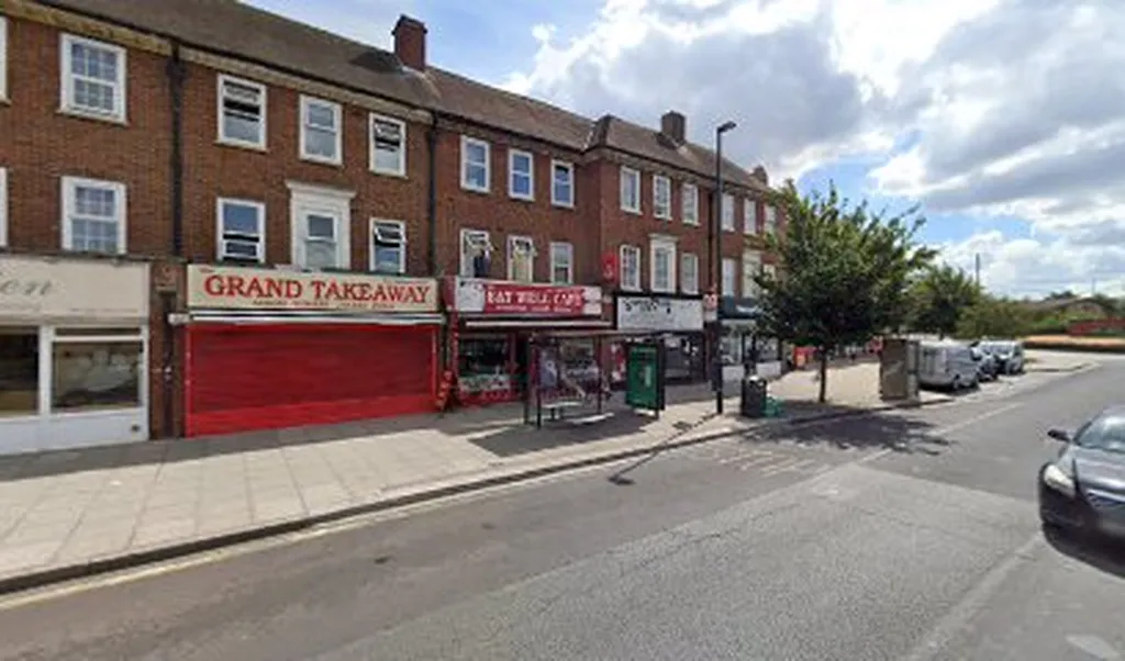Queen Mary Avenue (Stop GD)