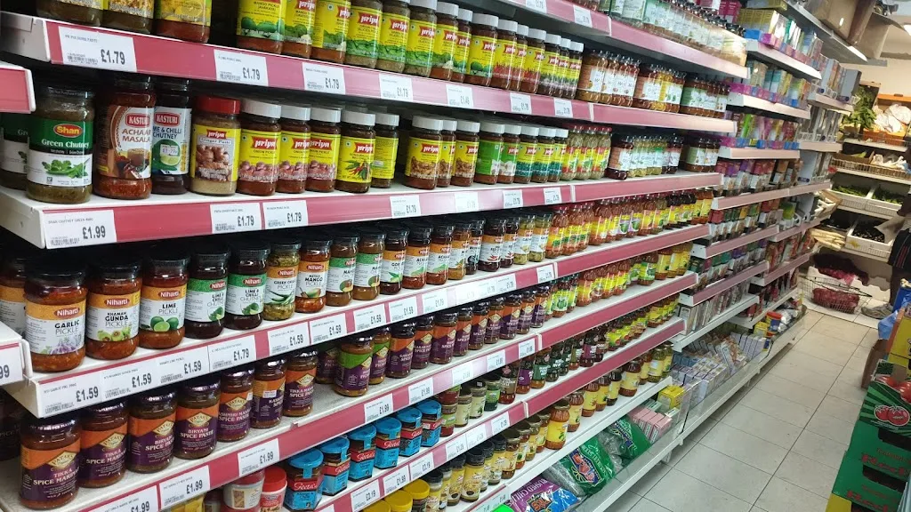 Ram’s Veg & Groceries & Off licence