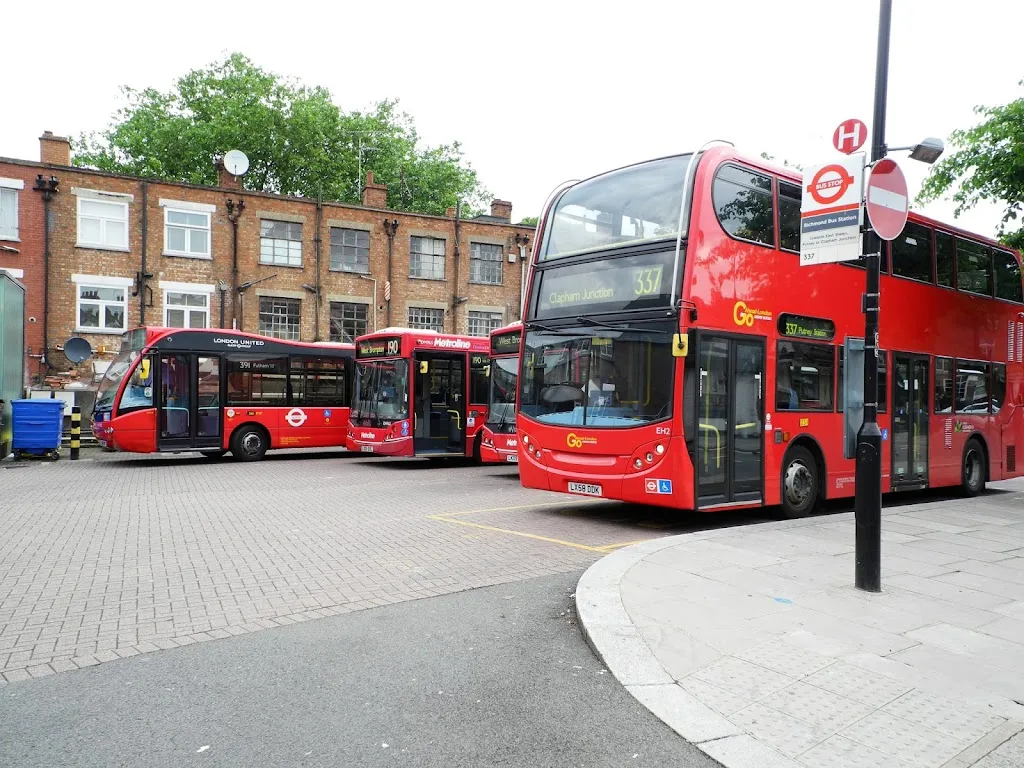 Richmond Bus Station (Stop H)