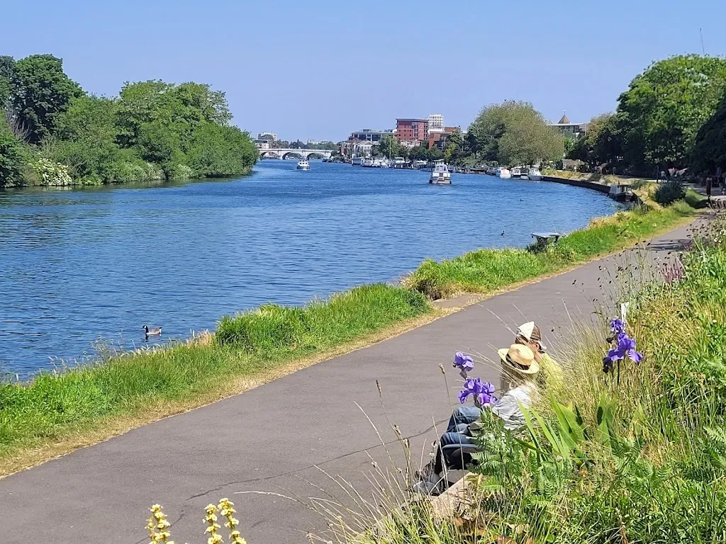 Riverside Promenade
