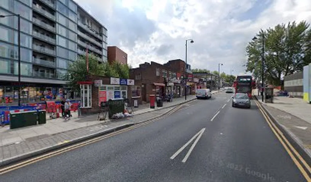 Roundabout Minicabs