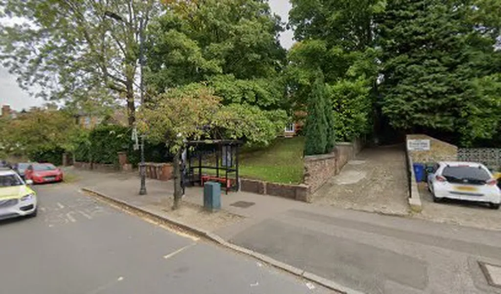 Roxeth Hill (Stop RK)