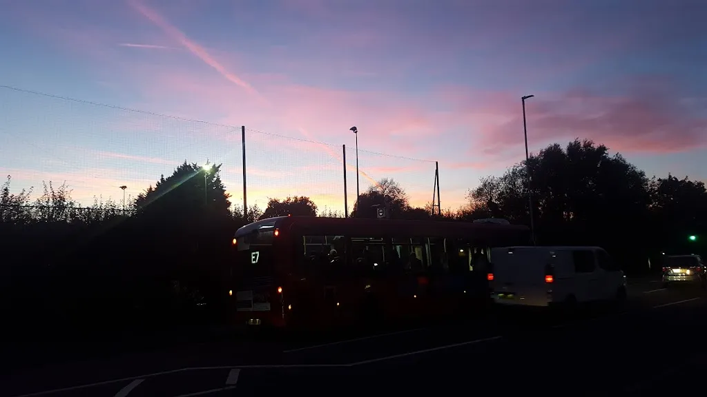 Ruislip Gardens Station (Stop B)