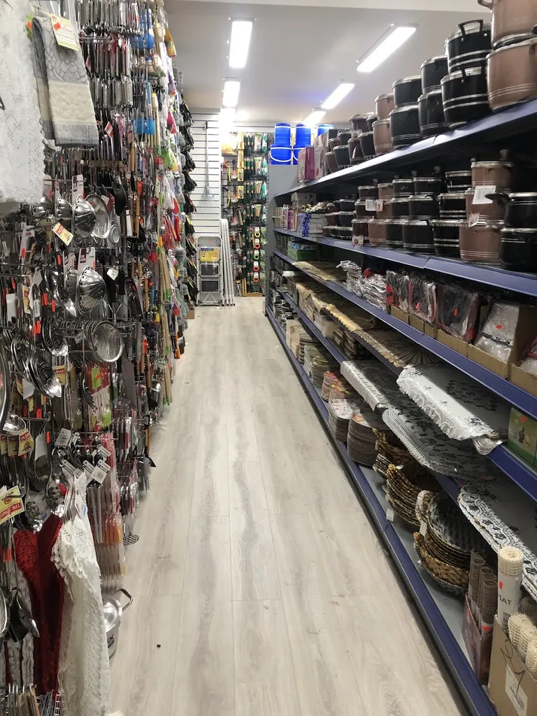 Salah Superstore