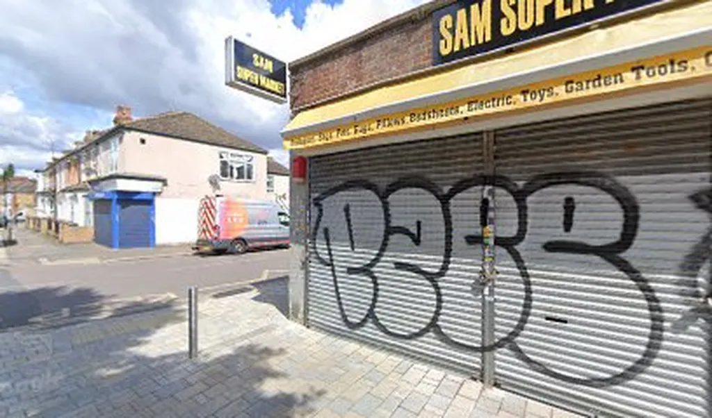 SAM SUPER MARKET