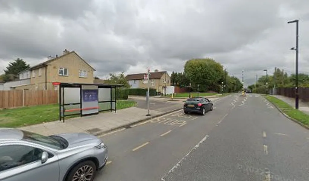 Sandown Way (Stop K)