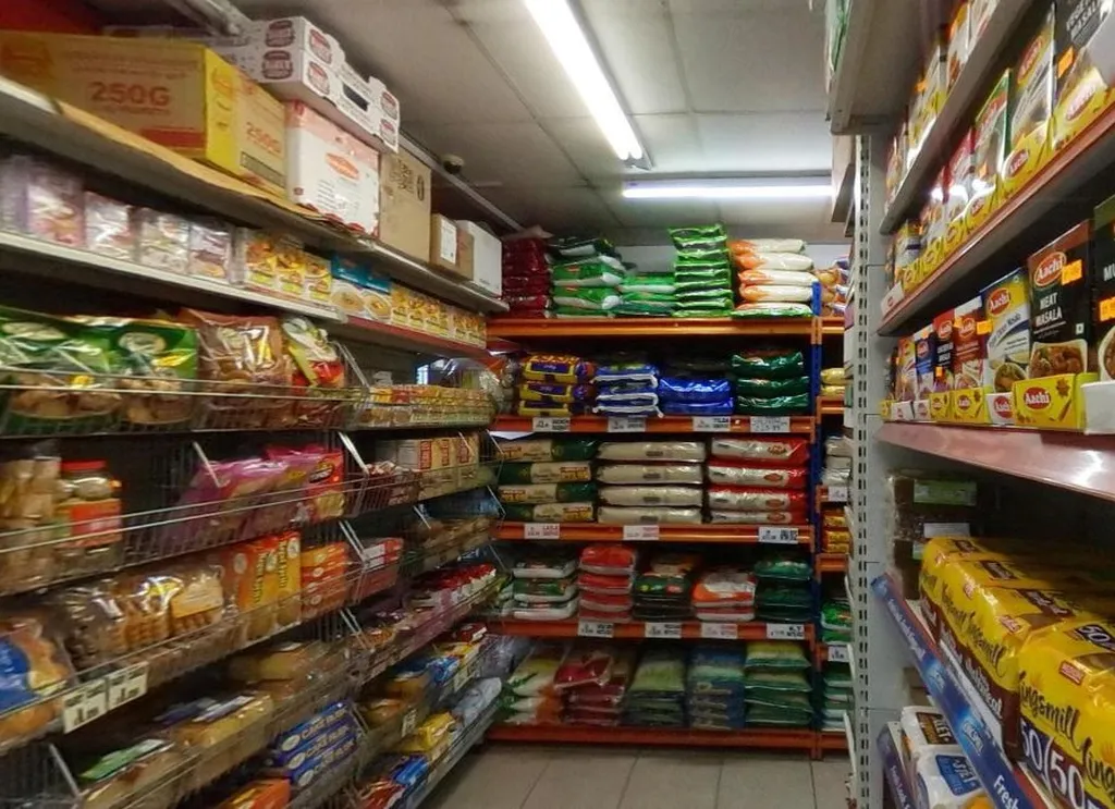 Select Supermarket Croydon