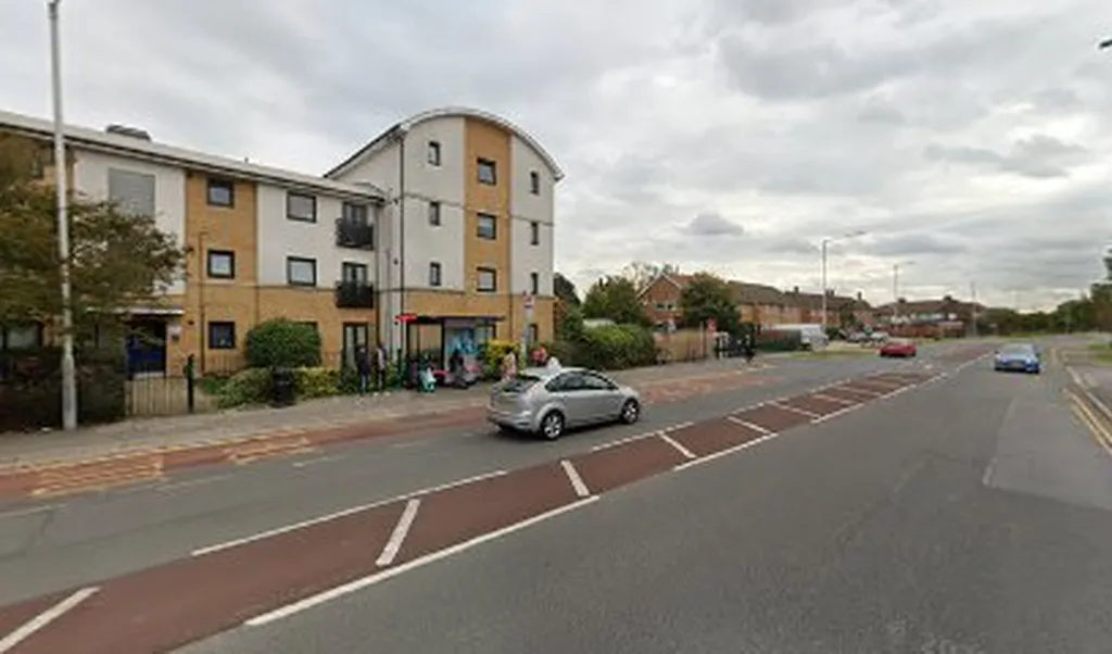 Shakespeare Avenue (Stop C)