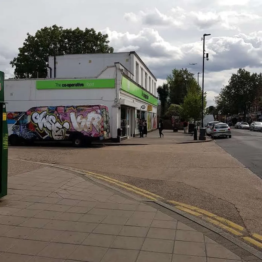 South Ealing (Stop D)