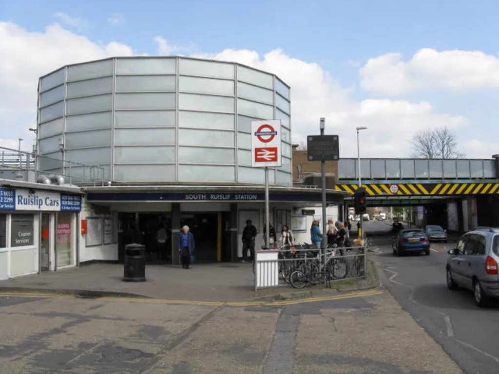 South Ruislip Station (Stop A)