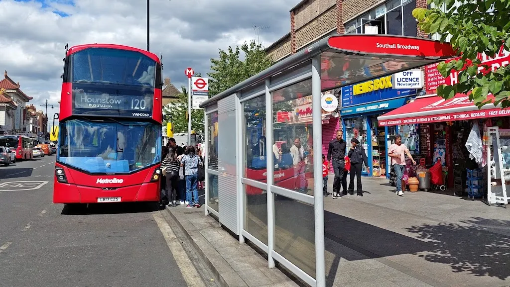 Southall Broadway (Stop M)