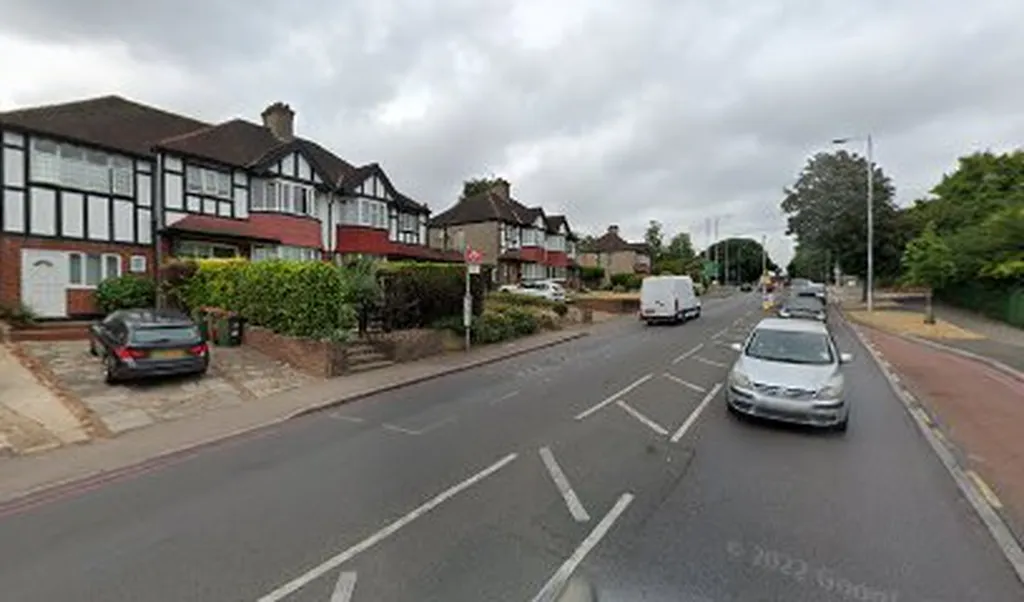 St Dunstan's Hill (Stop J)