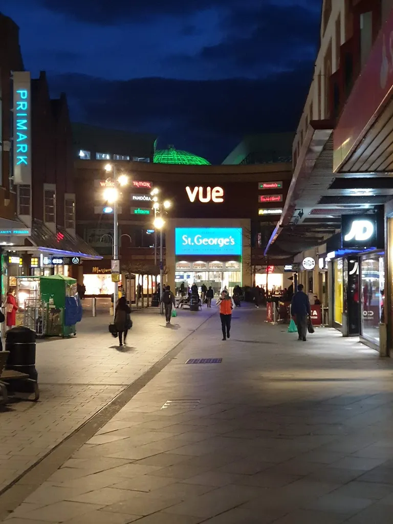 St Georges Centre (Stop X1)