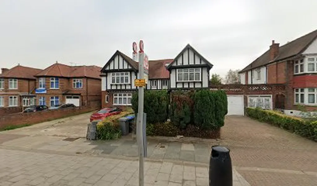 Sudbury Court Road (Stop K)