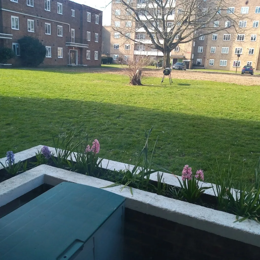 Sullivan Court