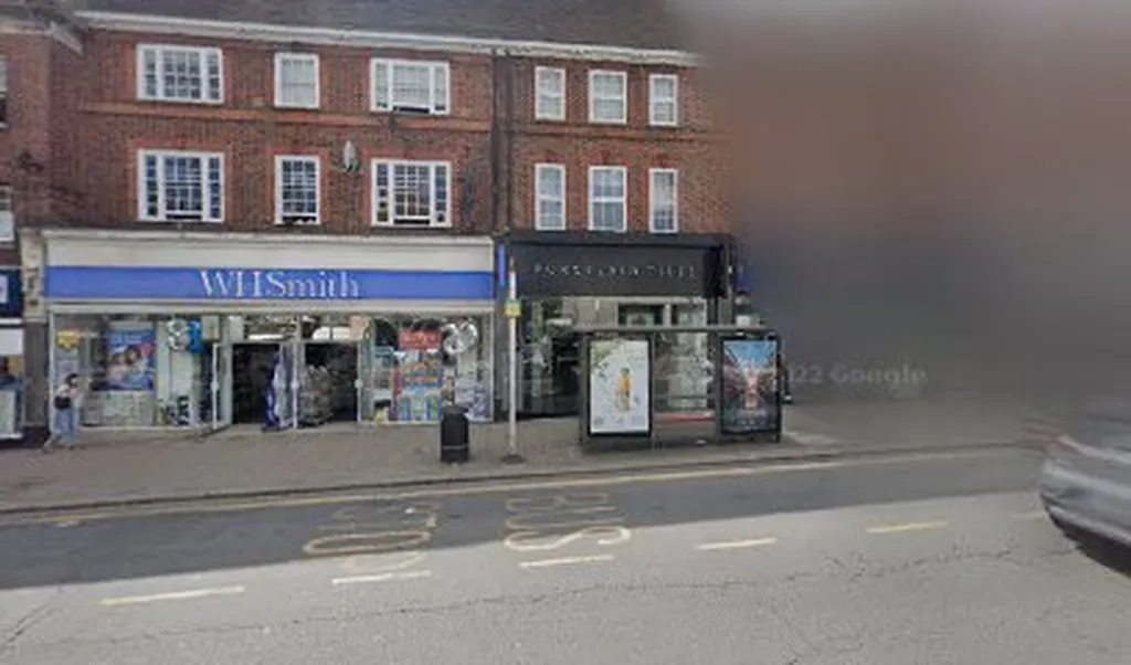 Temple Fortune Lane (Stop TJ)