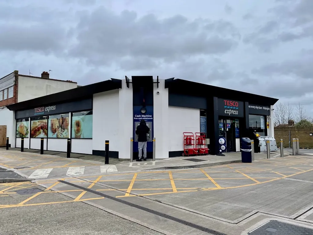 Tesco Esso Express