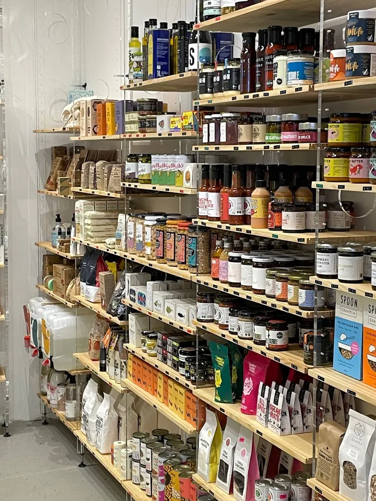 The Quarter Store
