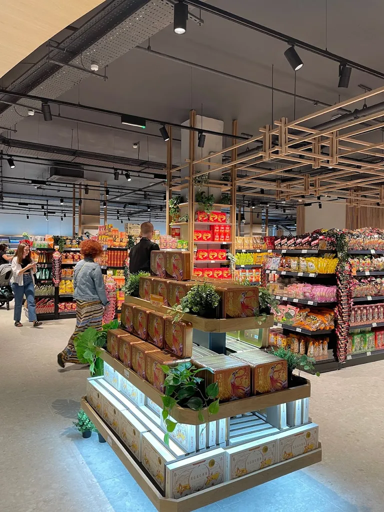 Tian Tian Market 天天超市 - Canary Wharf