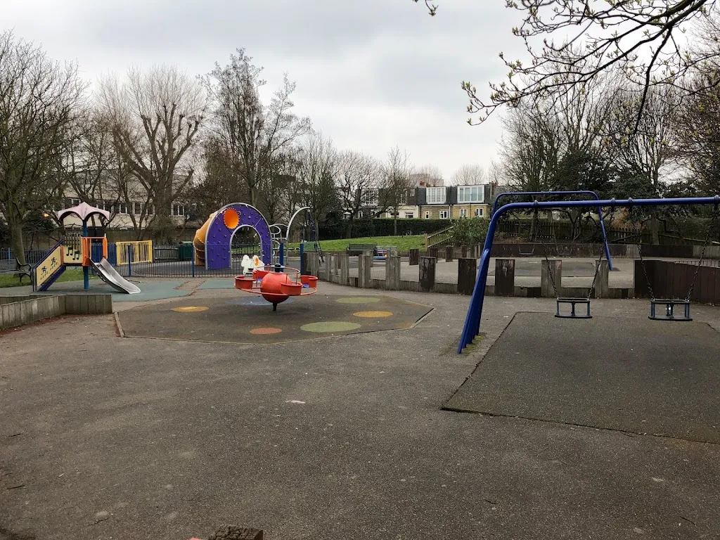 Tooting Gardens