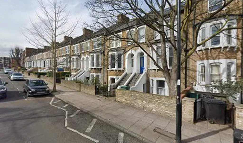 Tufnell Park Taxis & MiniCabs