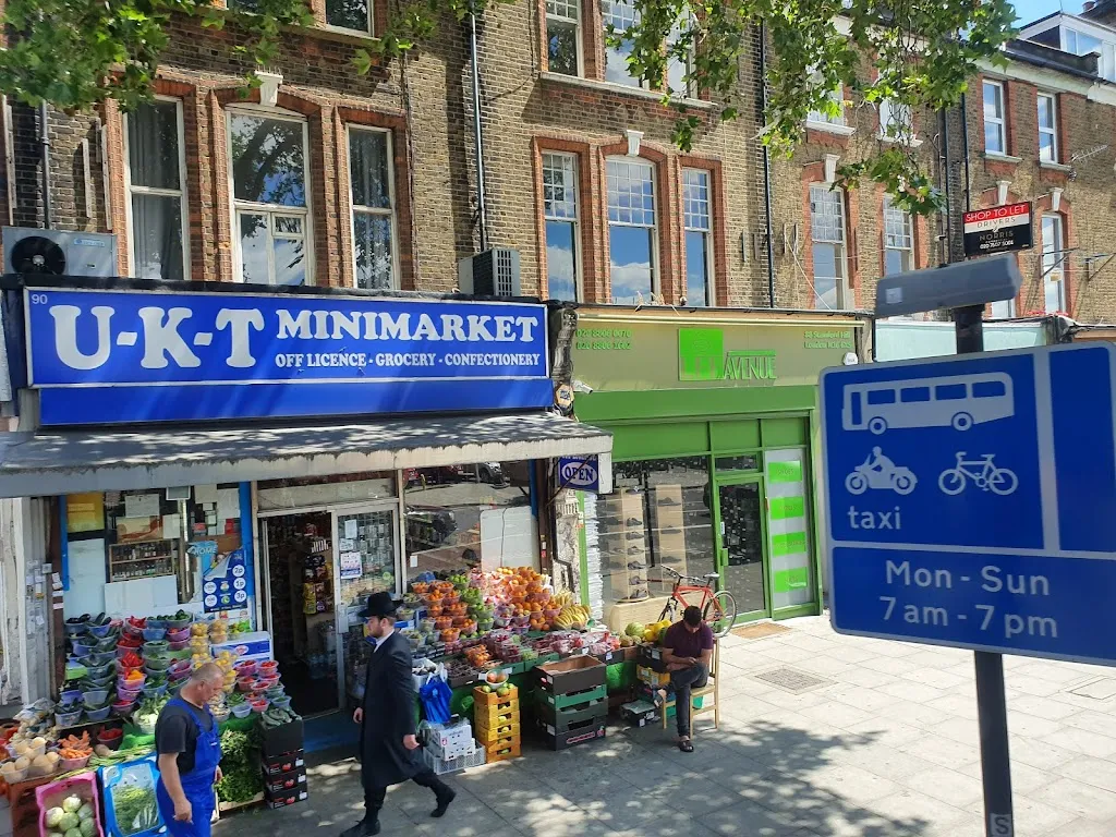U K T Mini Supermarket