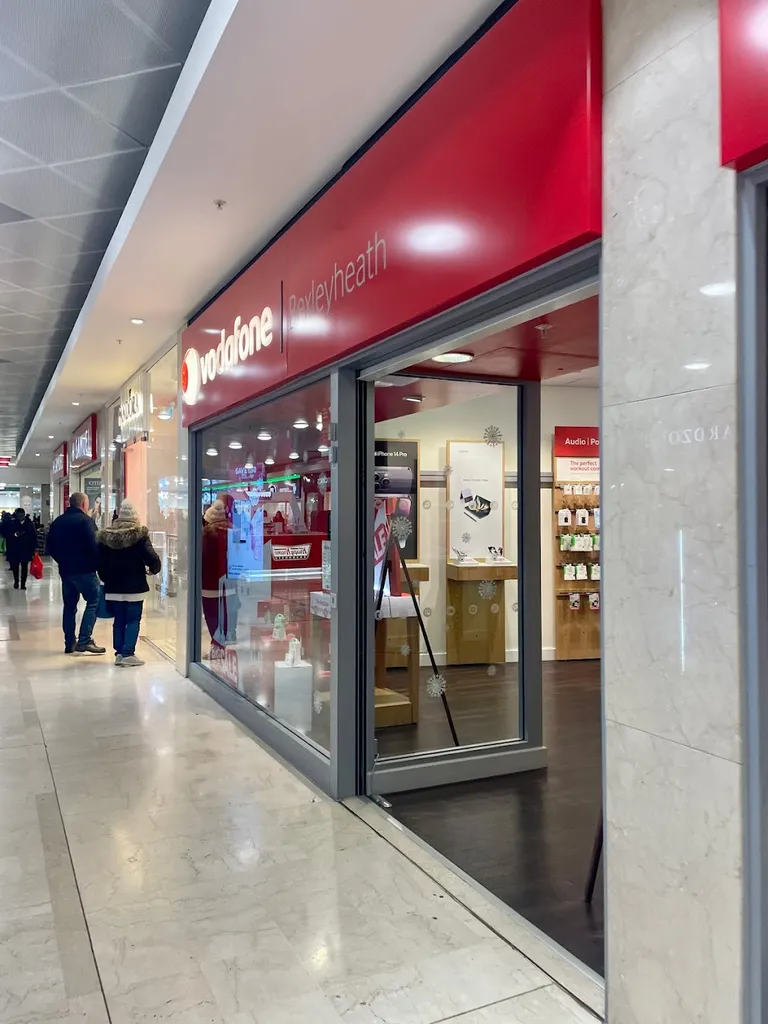 Vodafone - Opening Times, Contacts - Cell phone store in London