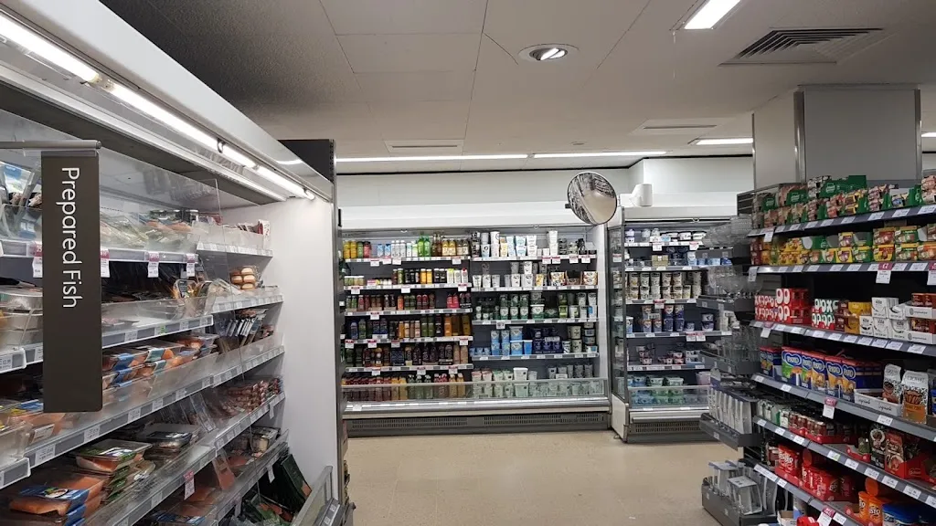 Waitrose & Partners Whetstone