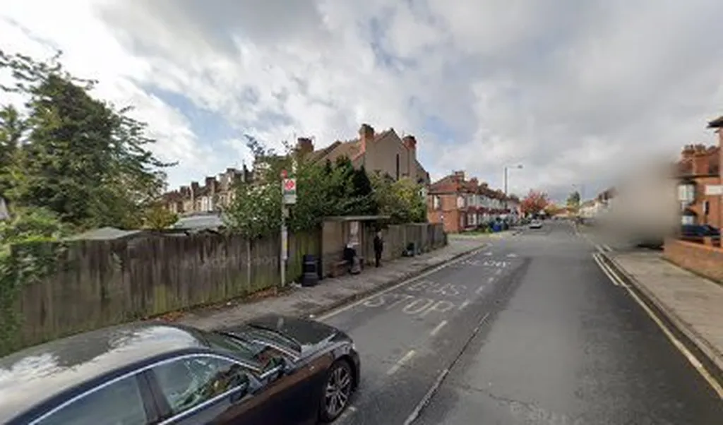 Warham Road (Stop BV)