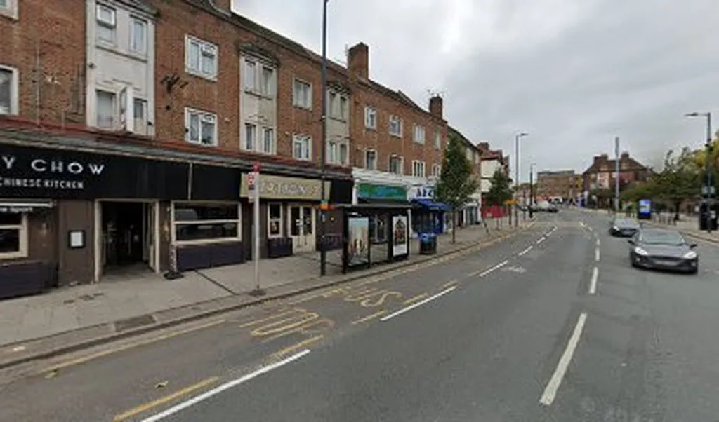 Waverley Avenue (Stop SJ)