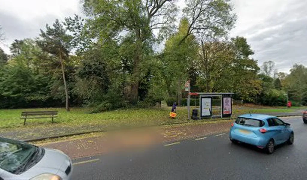 Waxwell Lane (Stop PJ)