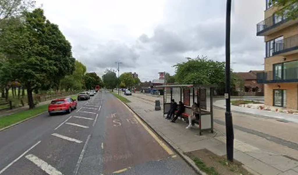 Wayfarer Road