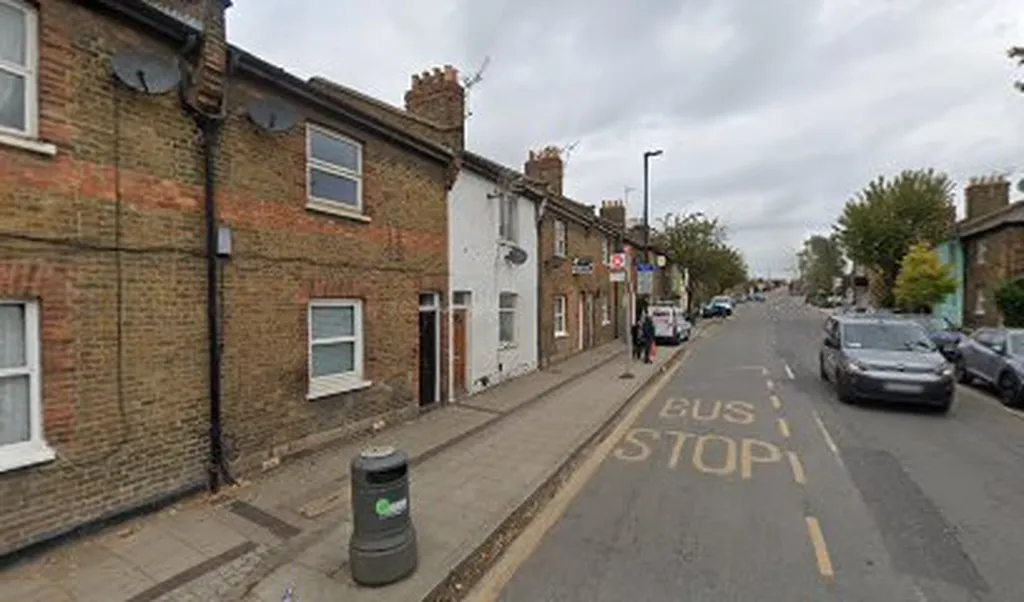 Webb Place (Stop K)