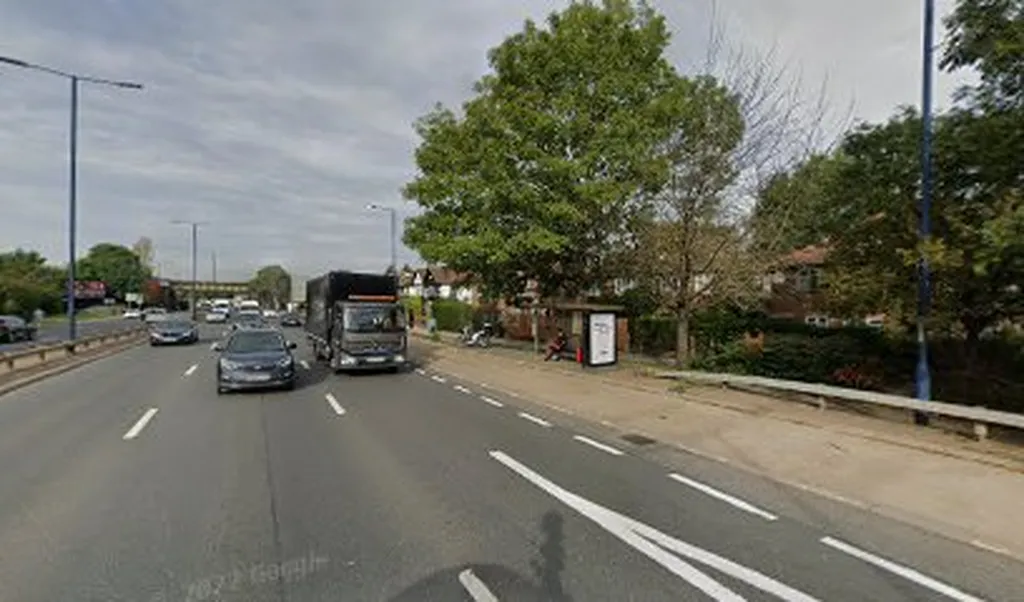 Welland Gardens (Stop A)