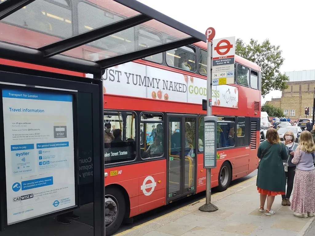 West Brompton Station (Stop P)