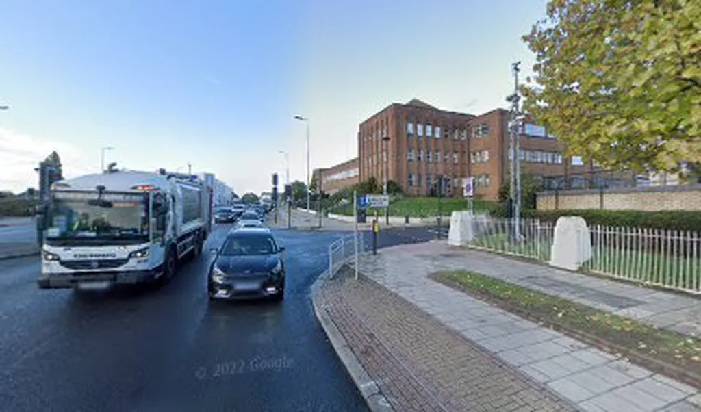 West Cross Centre (Stop D)