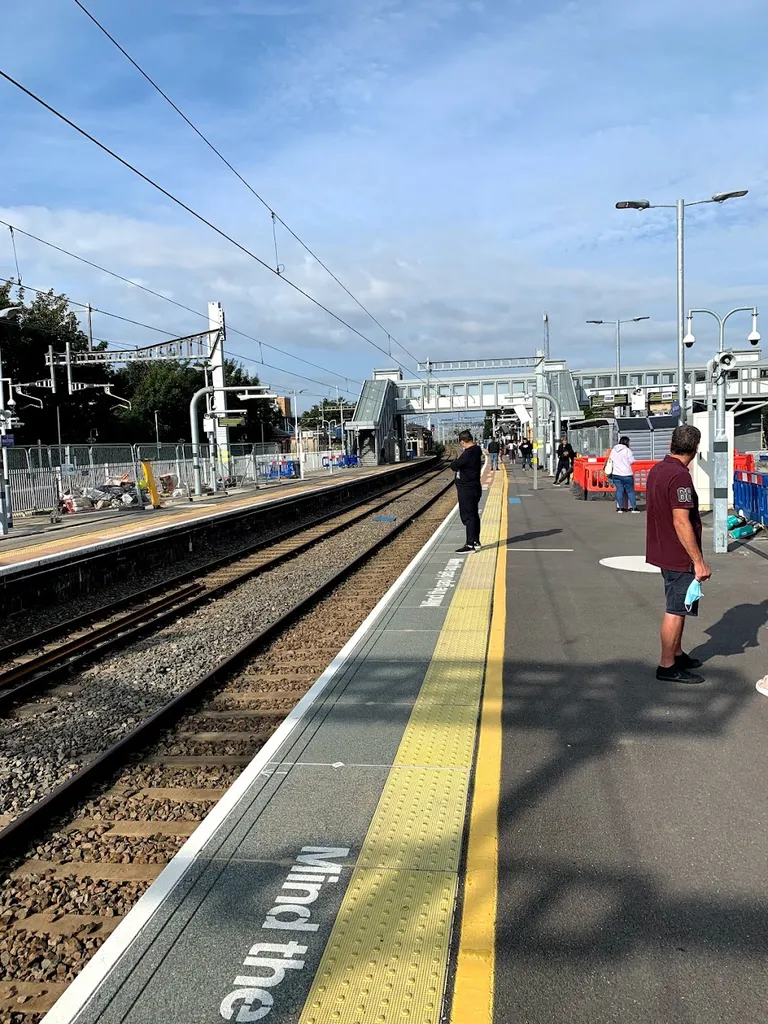 West Drayton Station (Stop E)