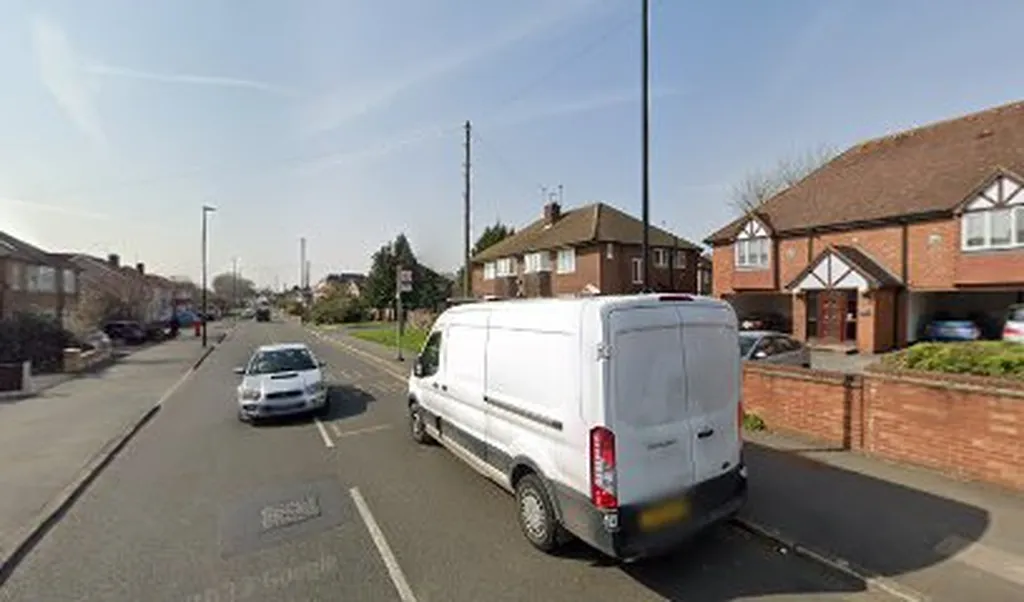 West Road (Stop V)