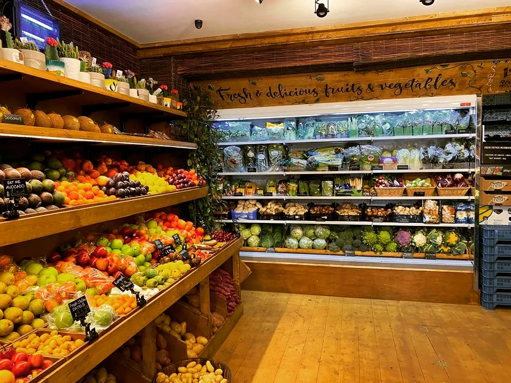 Whole Fresh Fruit & Vegetables