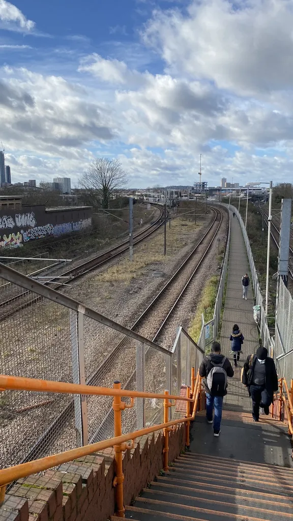 Willesden Junction Station (Stop H)