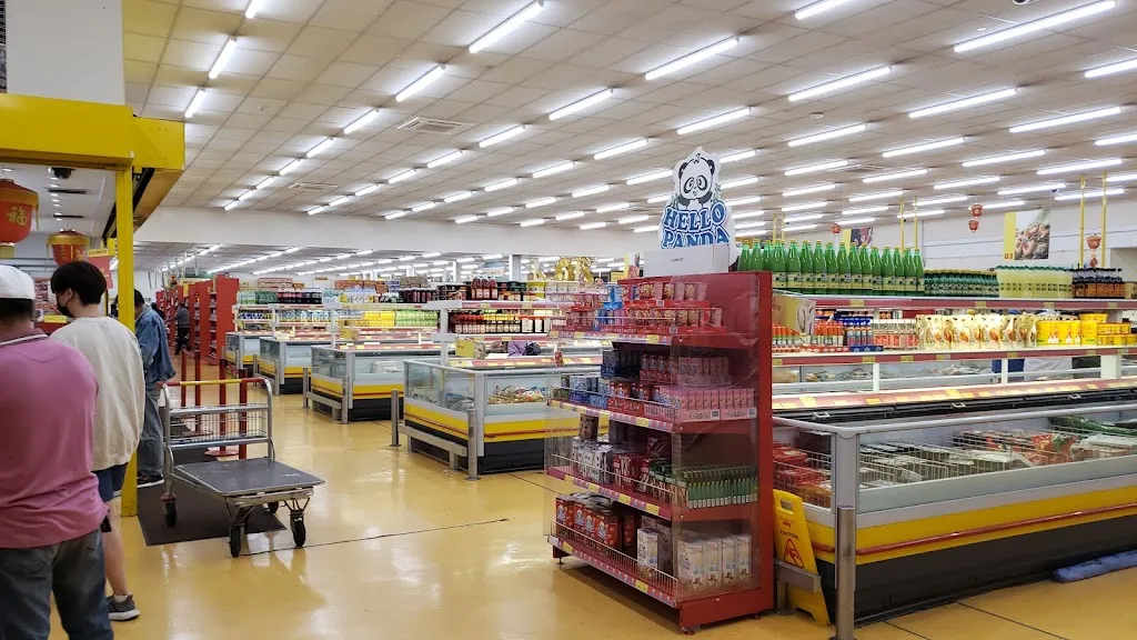 Wing Yip Superstore Cricklewood