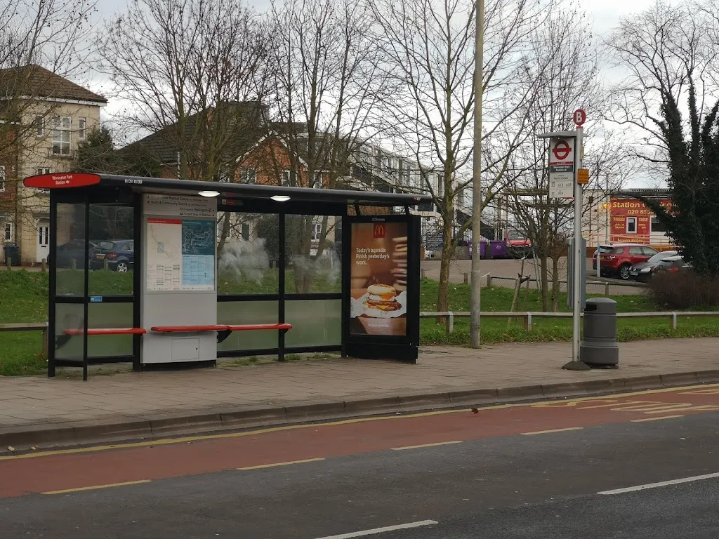 Worcester Park Station (Stop B)