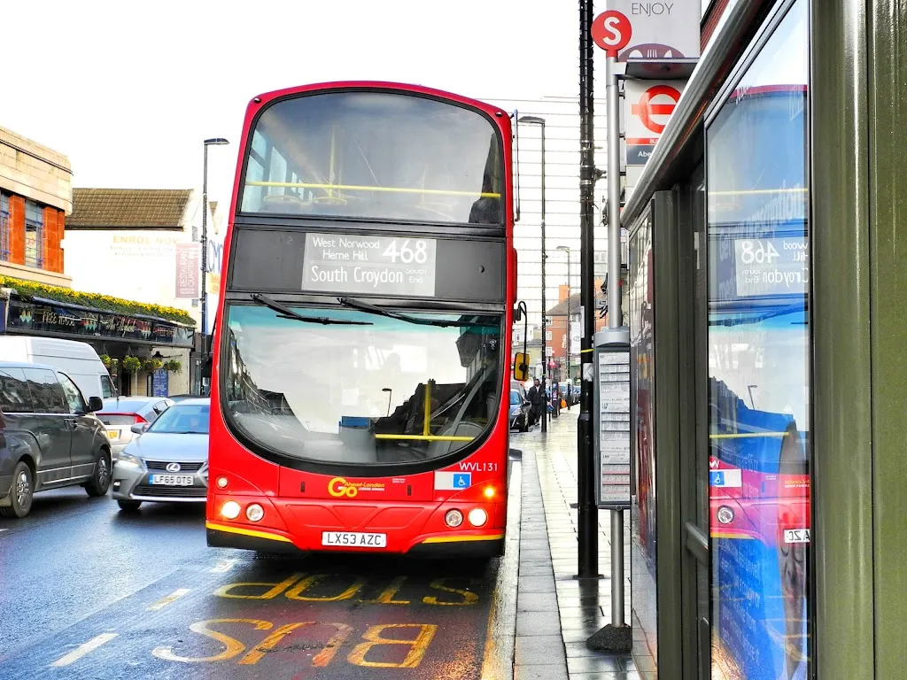 Aberdeen Road (Stop S)